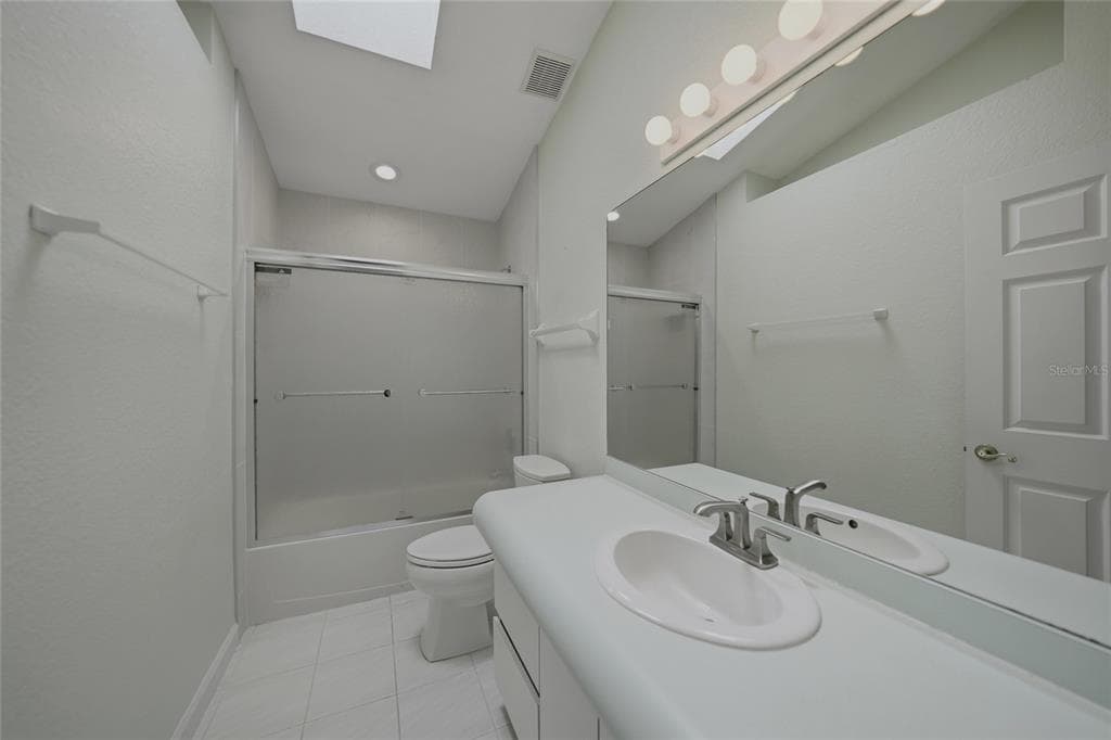 632 MONACO DRIVE photo 25