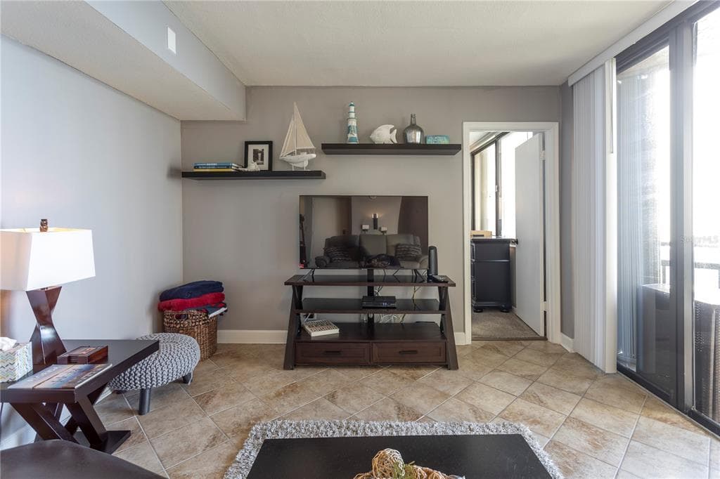 5825 PUERTA DEL SOL BOULEVARD S 265 photo 10