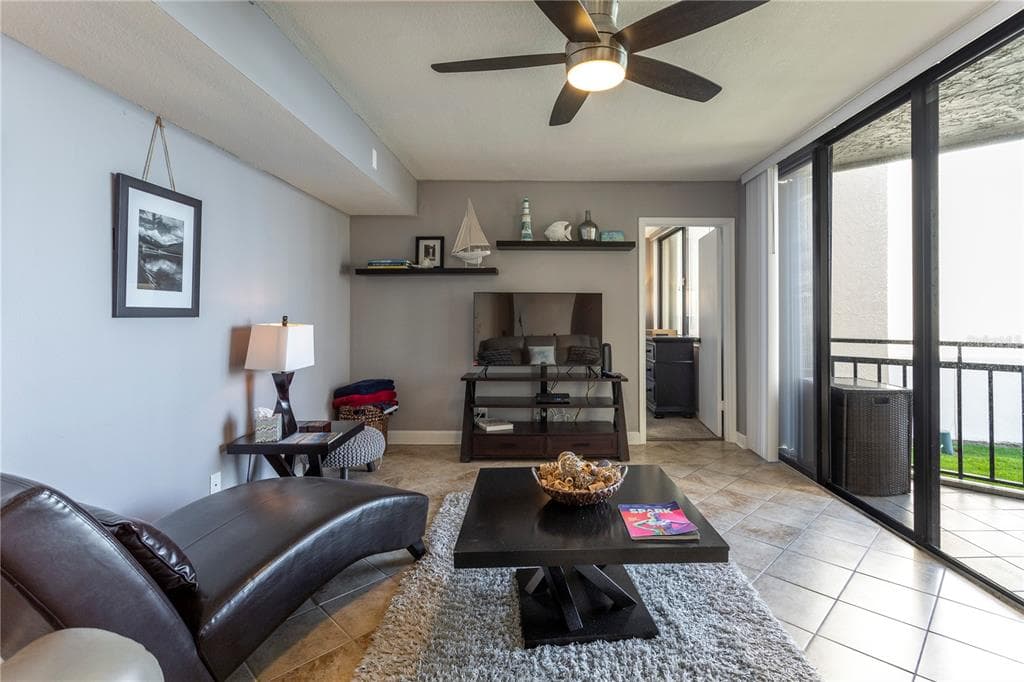5825 PUERTA DEL SOL BOULEVARD S 265 photo 11