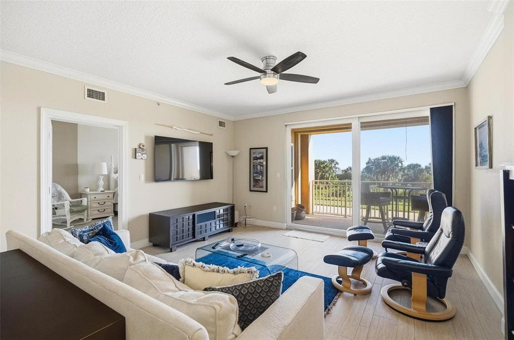 60 SURFVIEW DRIVE 122 photo 11