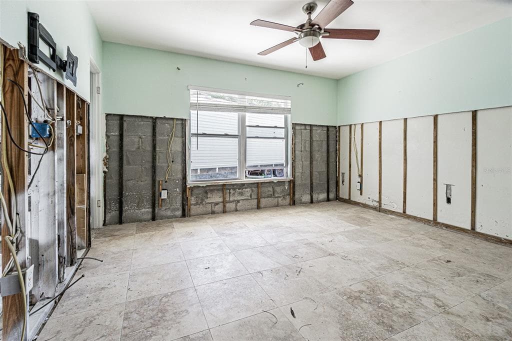 16101 4TH STREET E photo 7