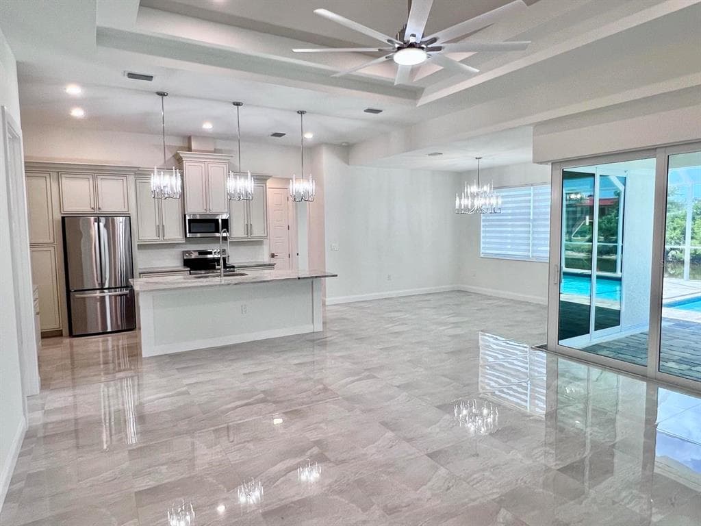 55 ROTONDA CIRCLE photo 8