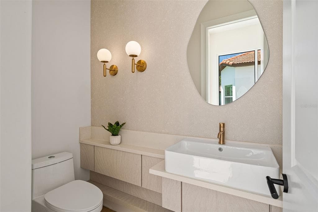 14511 ISLEVIEW DRIVE photo 18