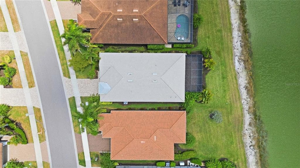 11516 RENAISSANCE BOULEVARD photo 25