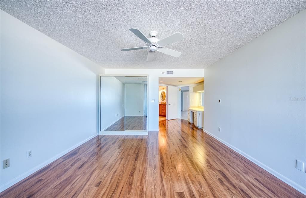 1310 GULF BOULEVARD 4D photo 20