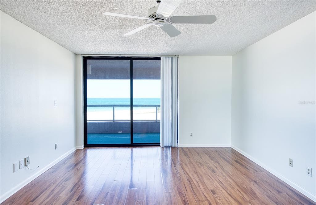 1310 GULF BOULEVARD 4D photo 18