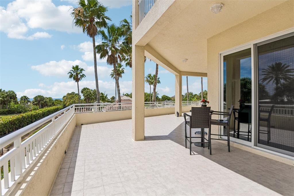 1180 GULF BOULEVARD 101 photo 5
