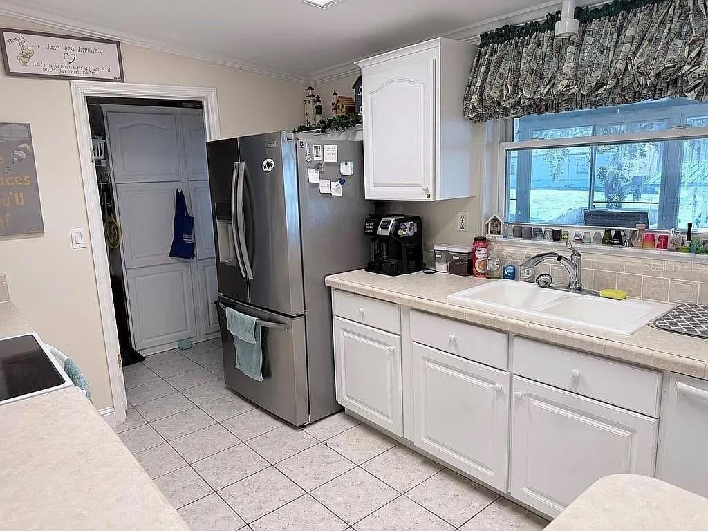 2086 STARBOARD DRIVE photo 13