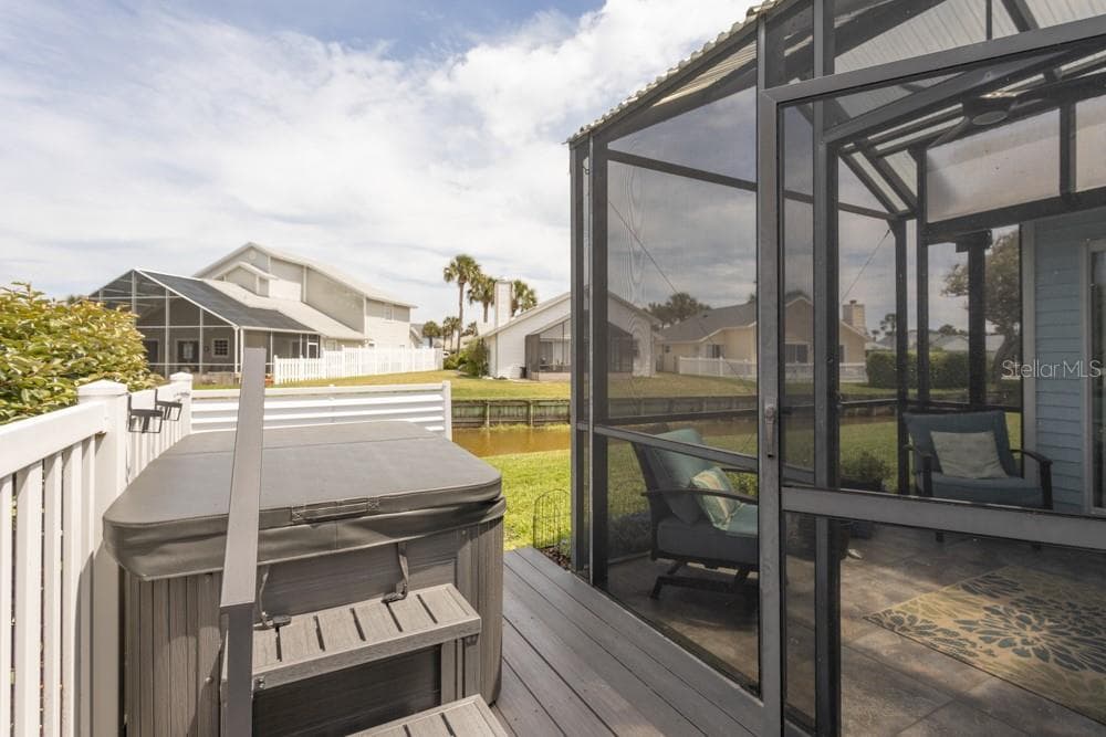 33 BEDFORD DRIVE photo 23