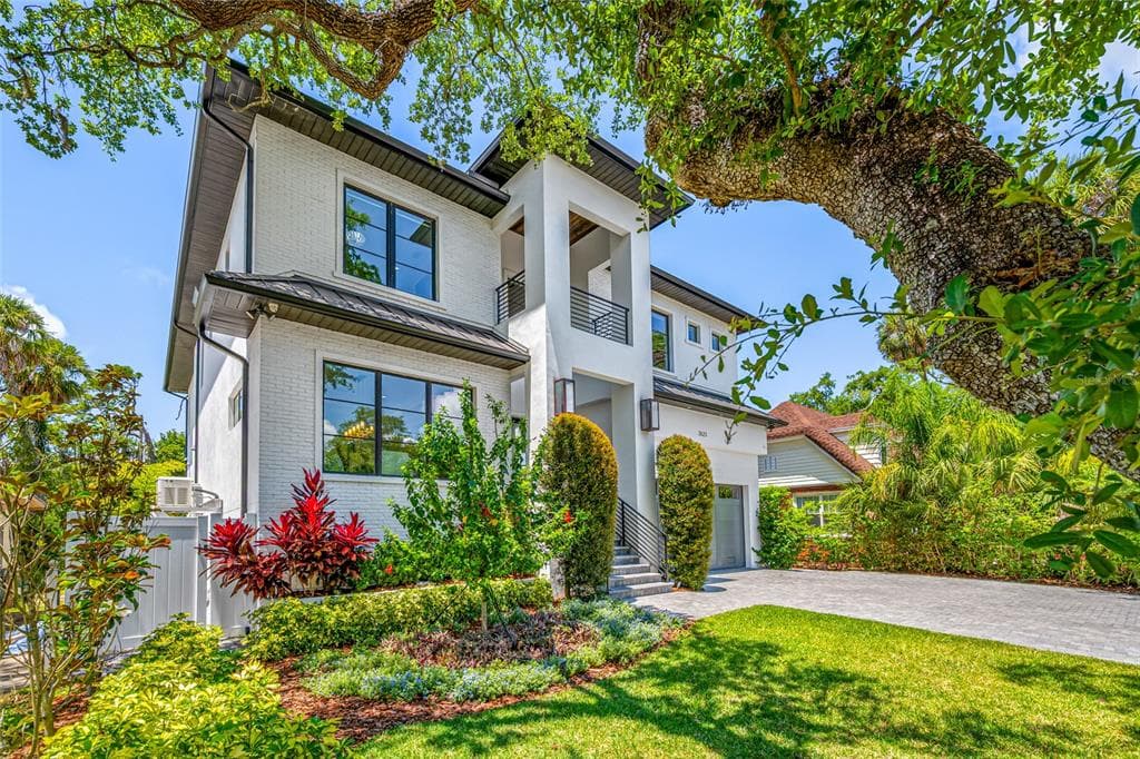 2623 S PARKVIEW STREET photo 2