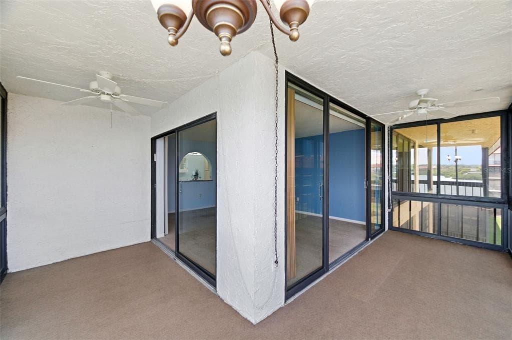 19701 GULF BOULEVARD 417 photo 16
