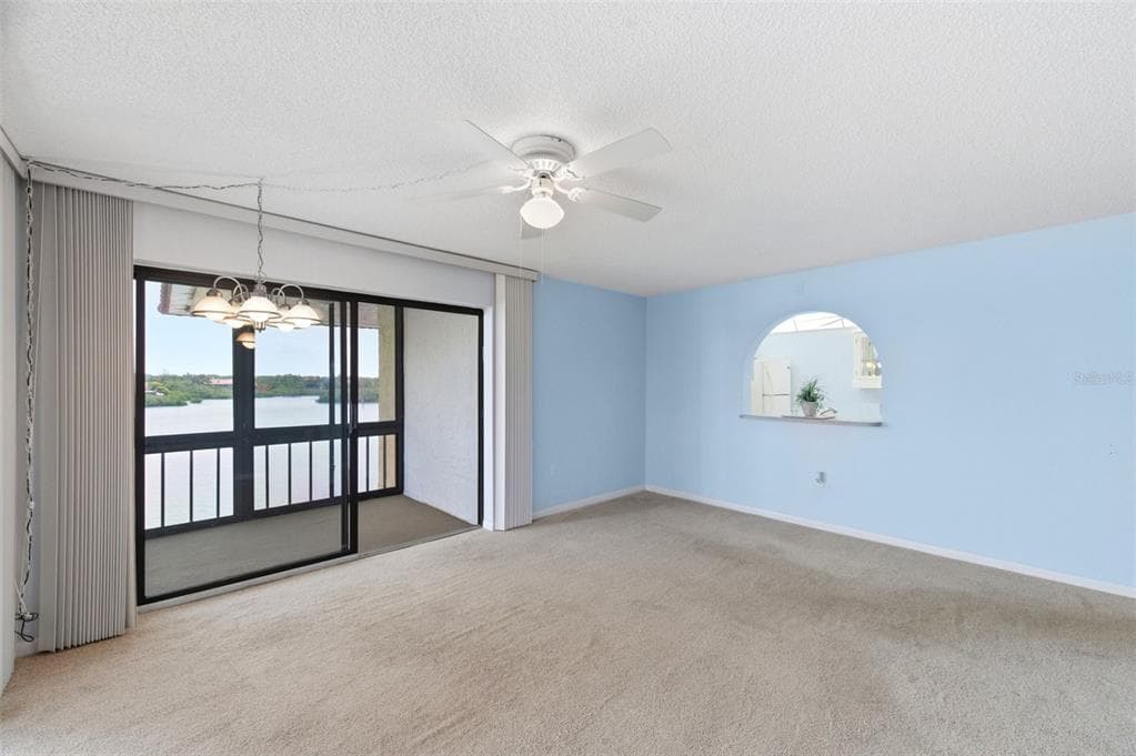 19701 GULF BOULEVARD 417 photo 10