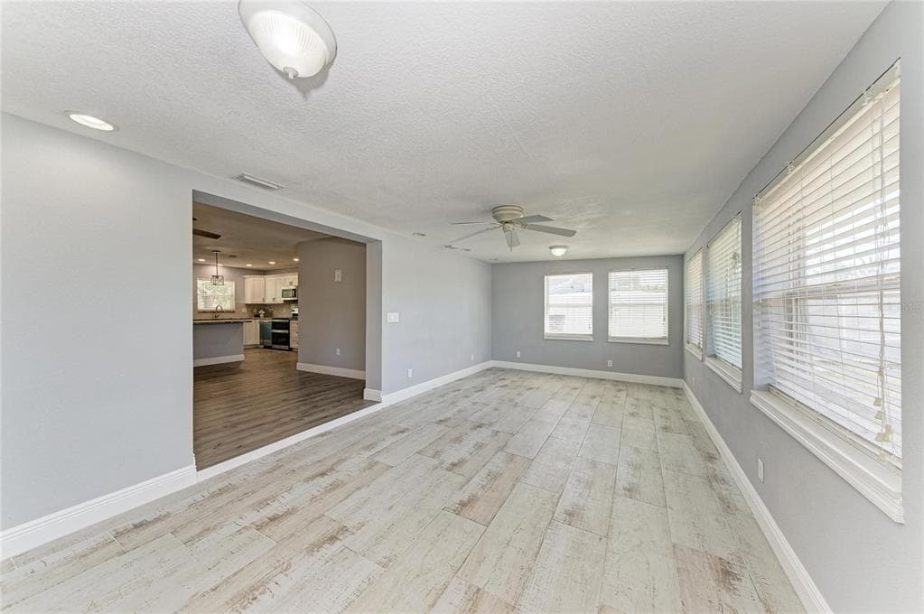 2401 10TH STREET W photo 6
