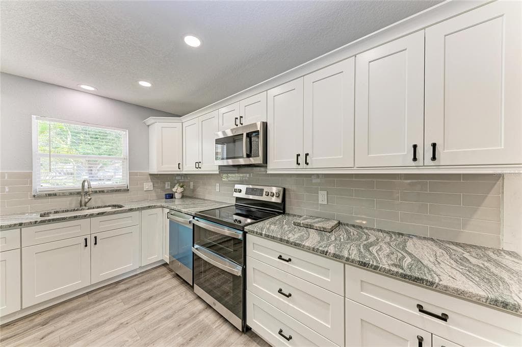 2401 10TH STREET W photo 14