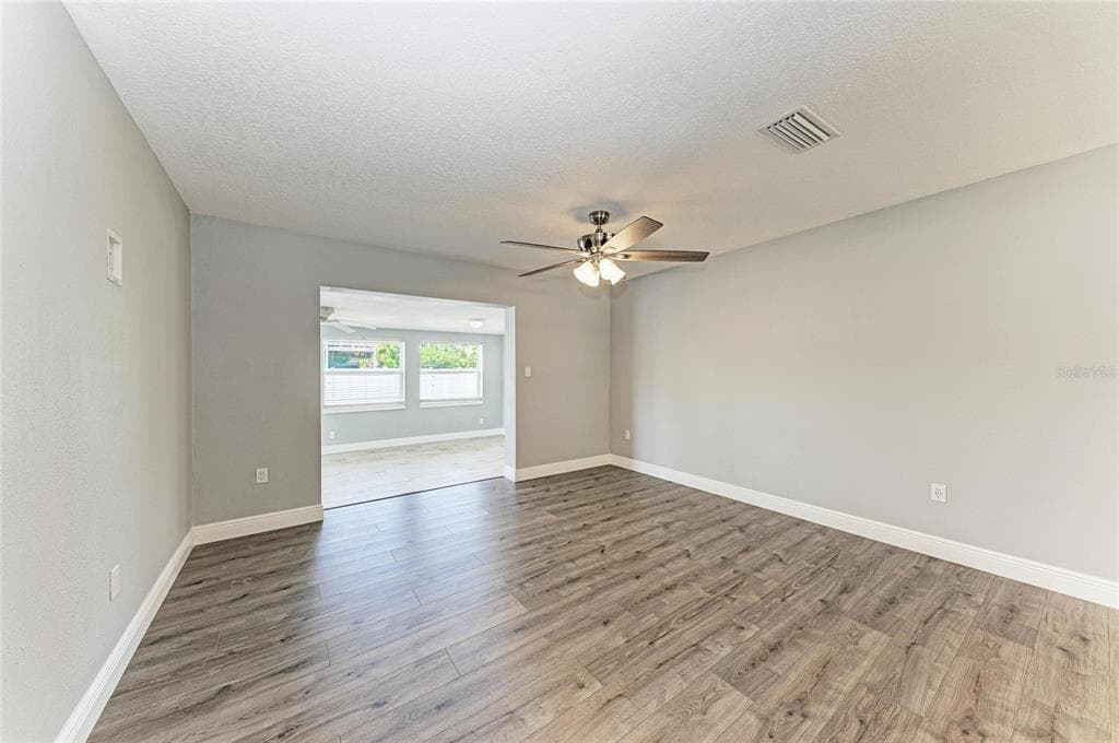 2401 10TH STREET W photo 19