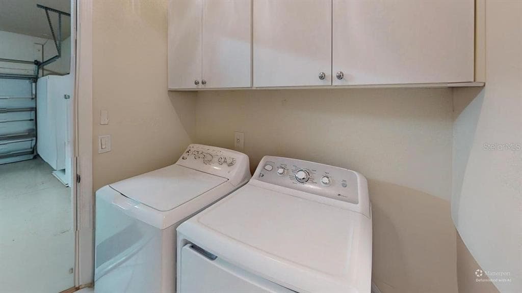 2571 LAURENTINA LANE photo 21