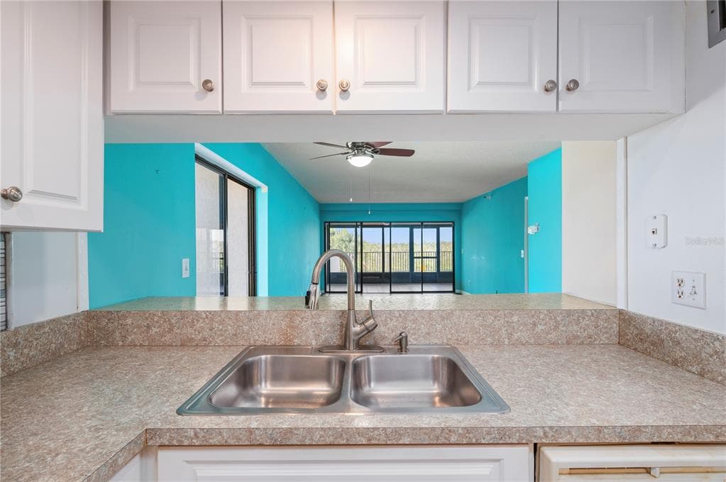 1701 BEACH ROAD 208 photo 7