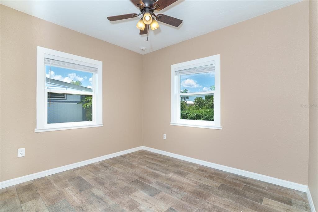 138 BUCKEYE AVENUE NW photo 15