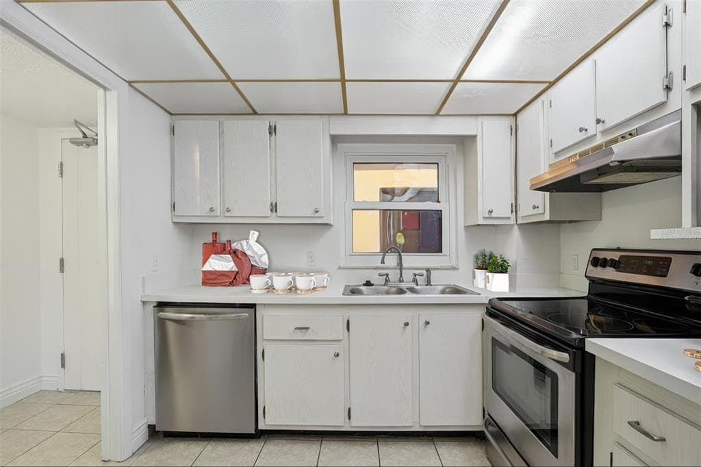 1270 GULF BOULEVARD 701 photo 7