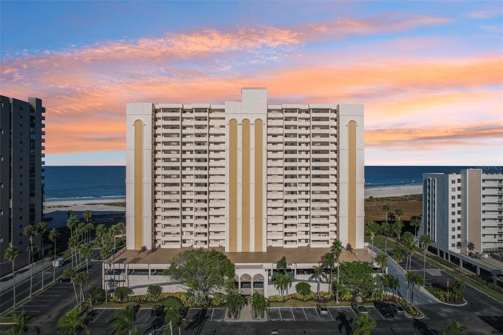1270 GULF BOULEVARD 701 photo 1