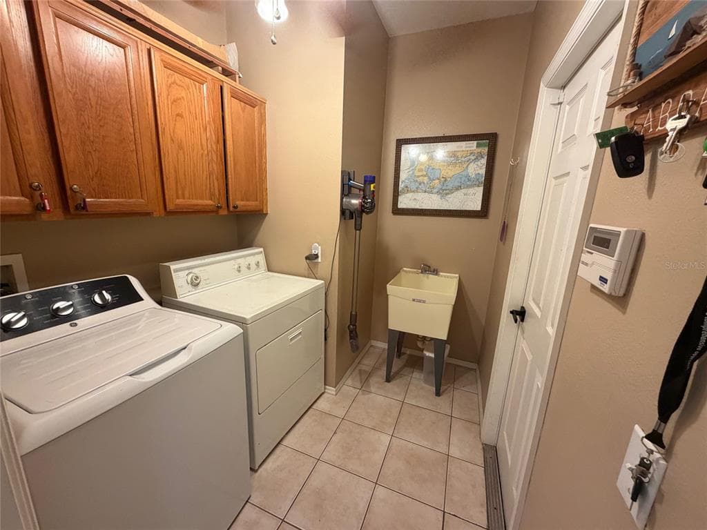 217 36TH STREET NE photo 23