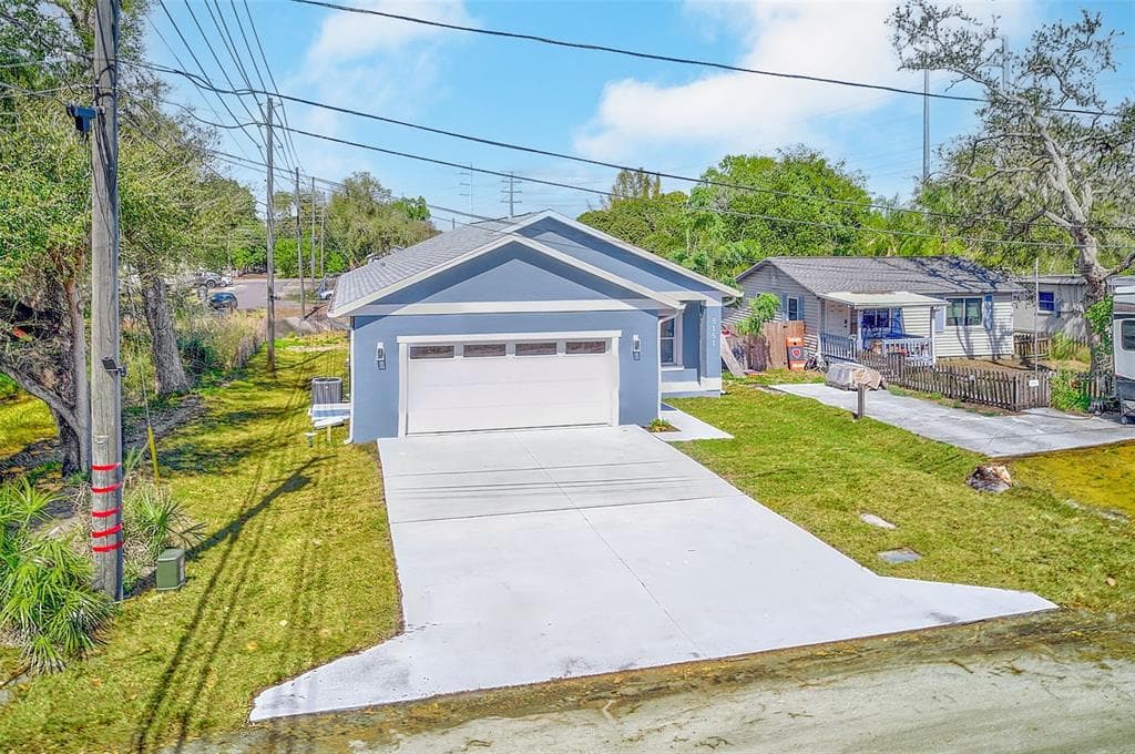3151 69TH AVENUE N photo 3