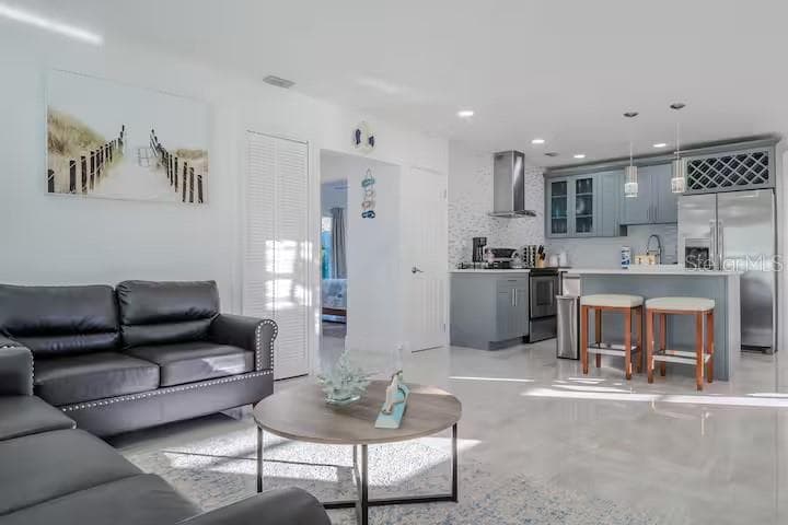 13912 DULEY AVENUE photo 6