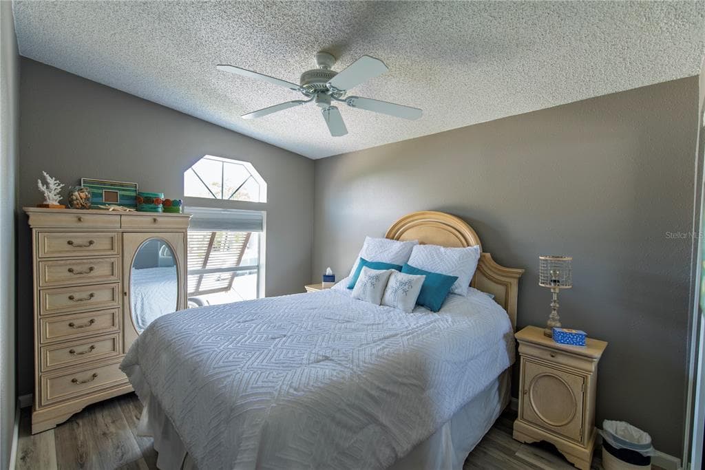 44 WINDMILL BOULEVARD photo 21