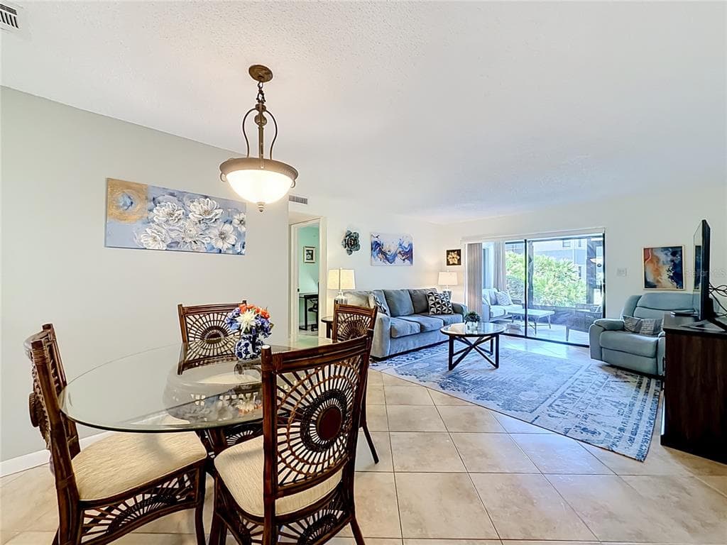2650 COUNTRYSIDE BOULEVARD E103 photo 10