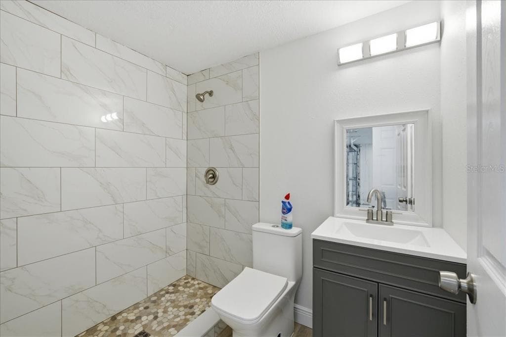 13902 BARNARD AVENUE photo 13