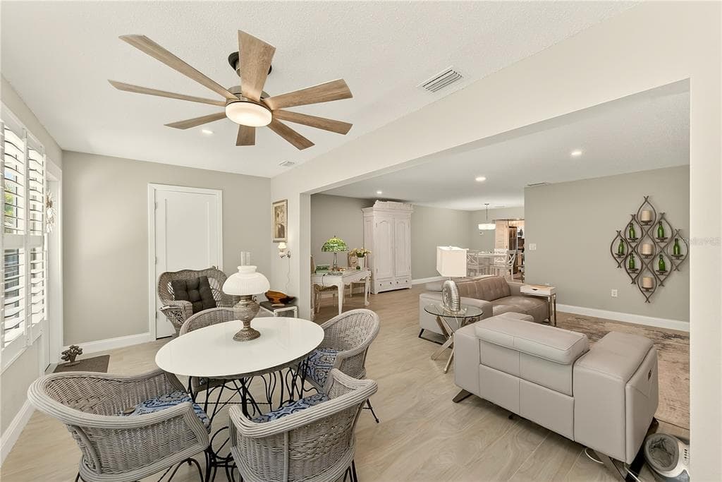 3018 59TH STREET S 112 photo 18