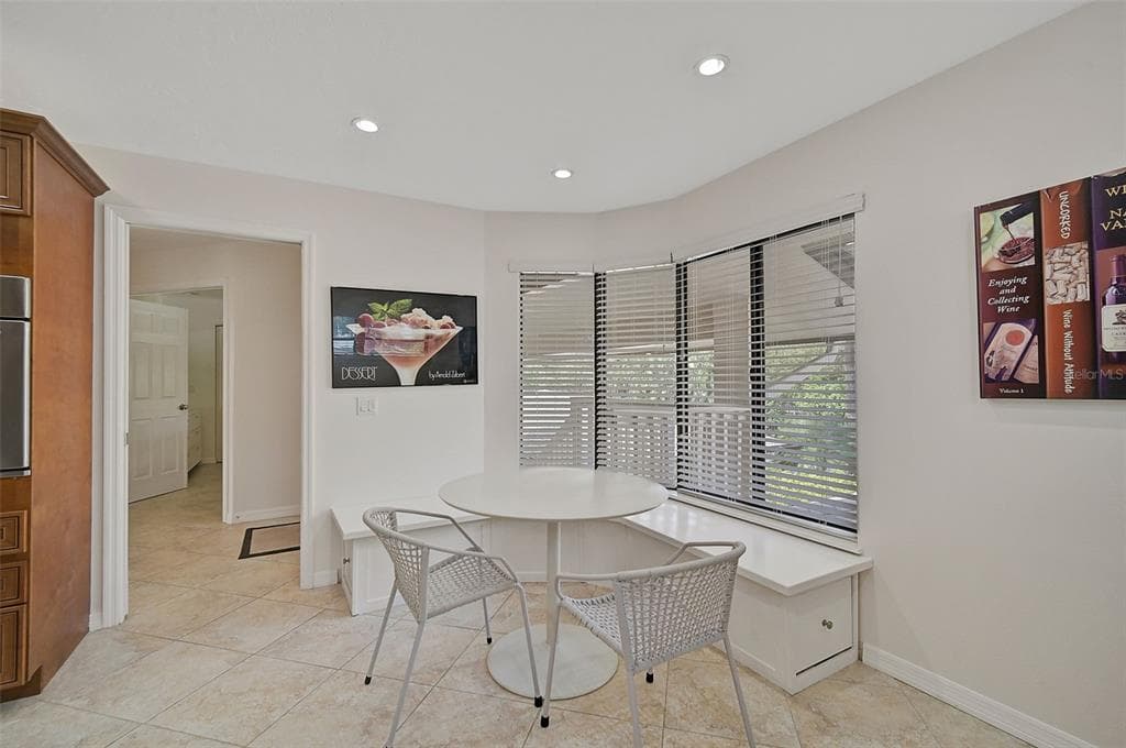 6660 SCHOONER BAY CIRCLE 6660 photo 13