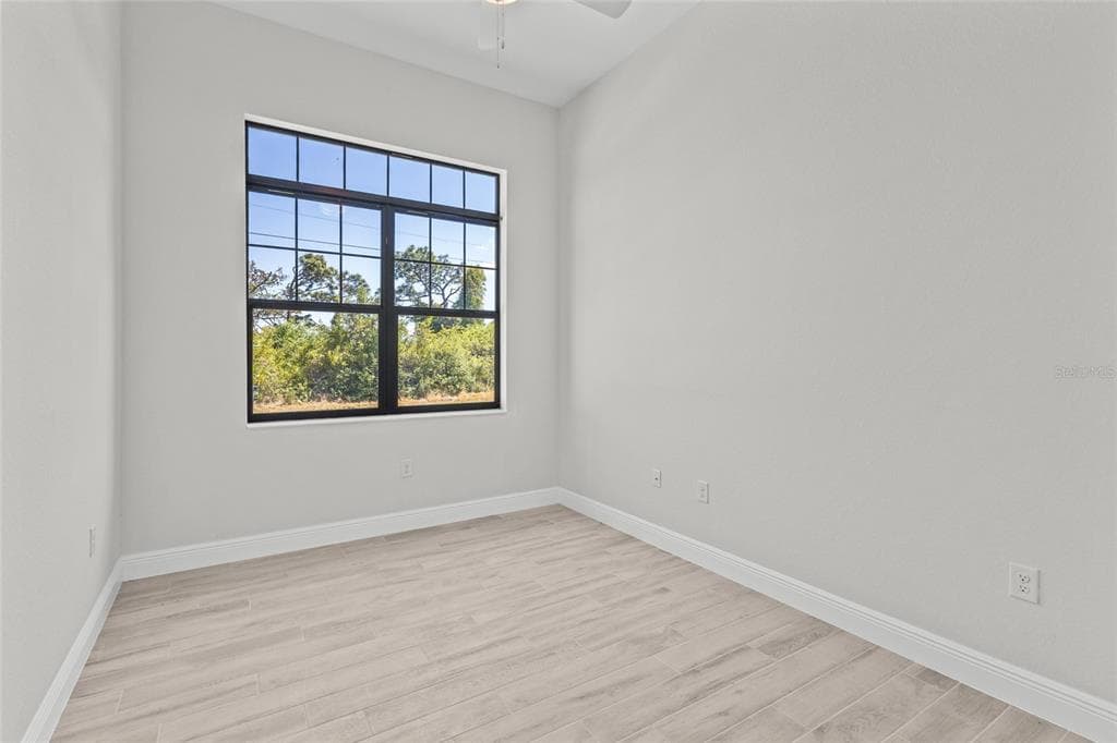 12396 BACCHUS ROAD photo 24