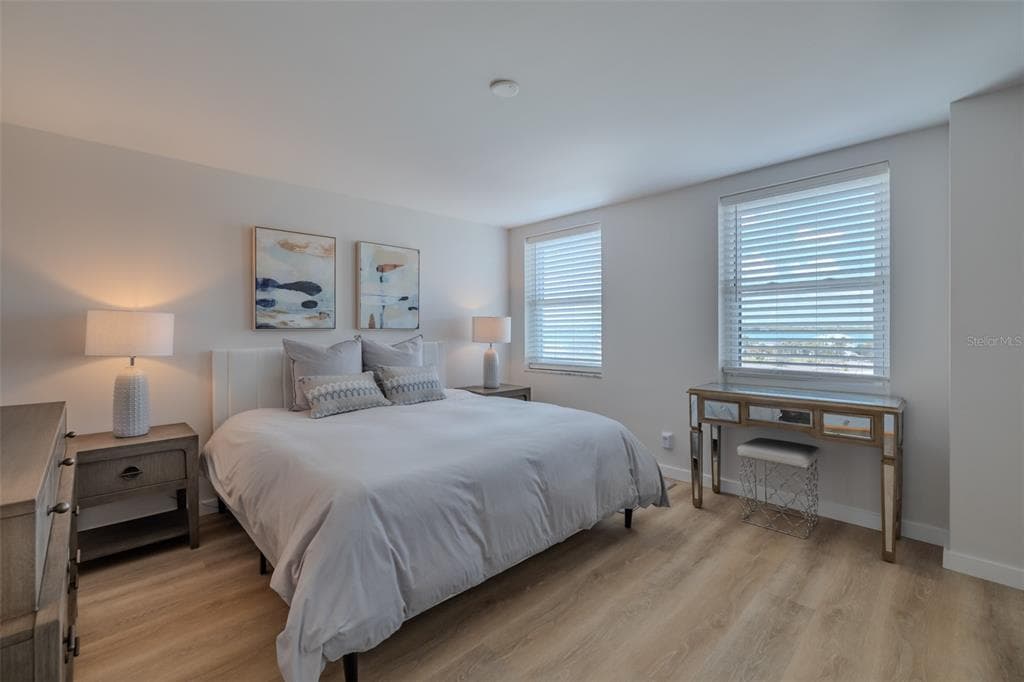 10355 PARADISE BOULEVARD 511 photo 6