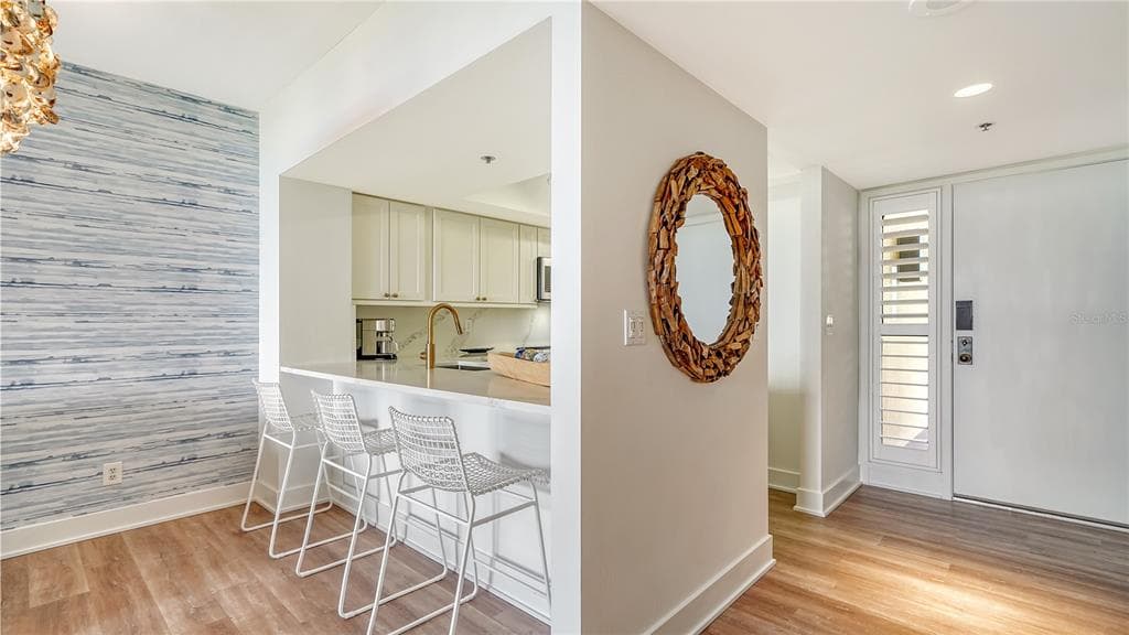 1930 HARBOURSIDE DRIVE 122 photo 17