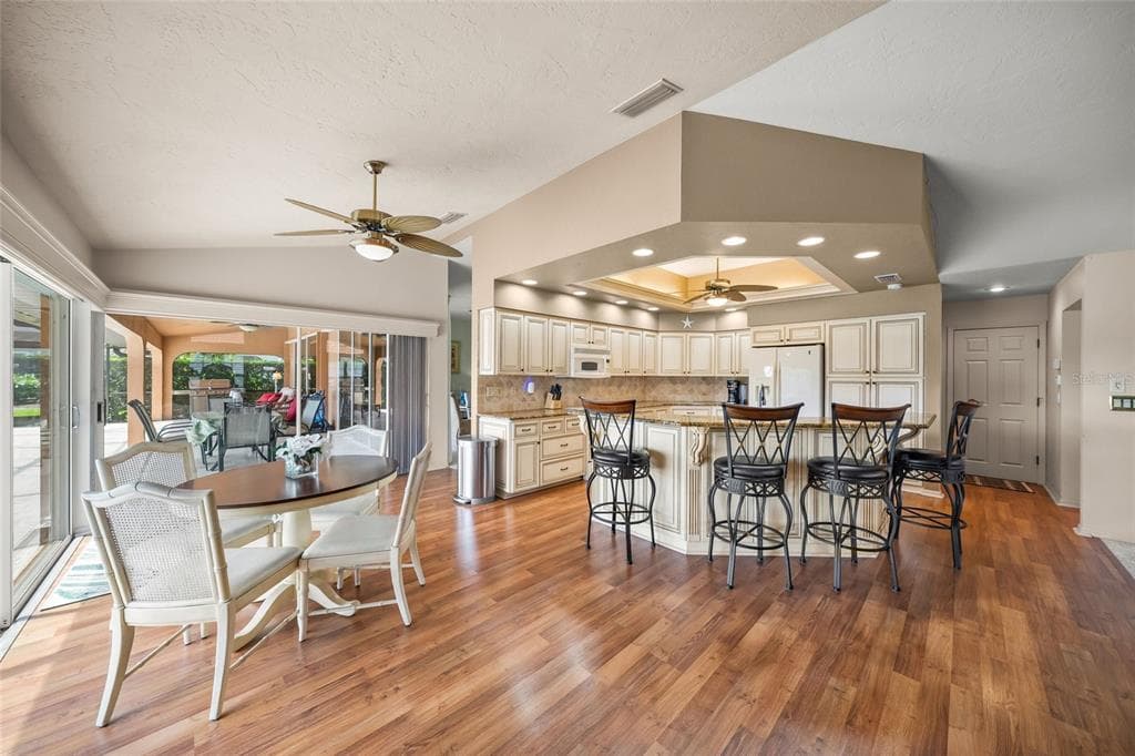 8838 WILD DUNES DRIVE photo 13