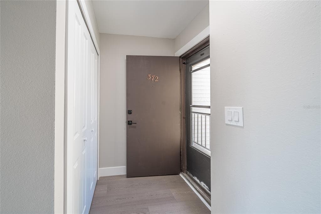 372 MOORINGS COVE DRIVE 372 photo 17