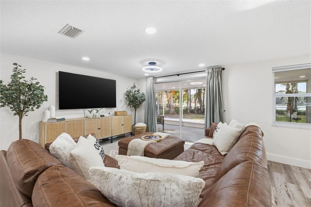 14702 BLUESTONE LANE photo 9
