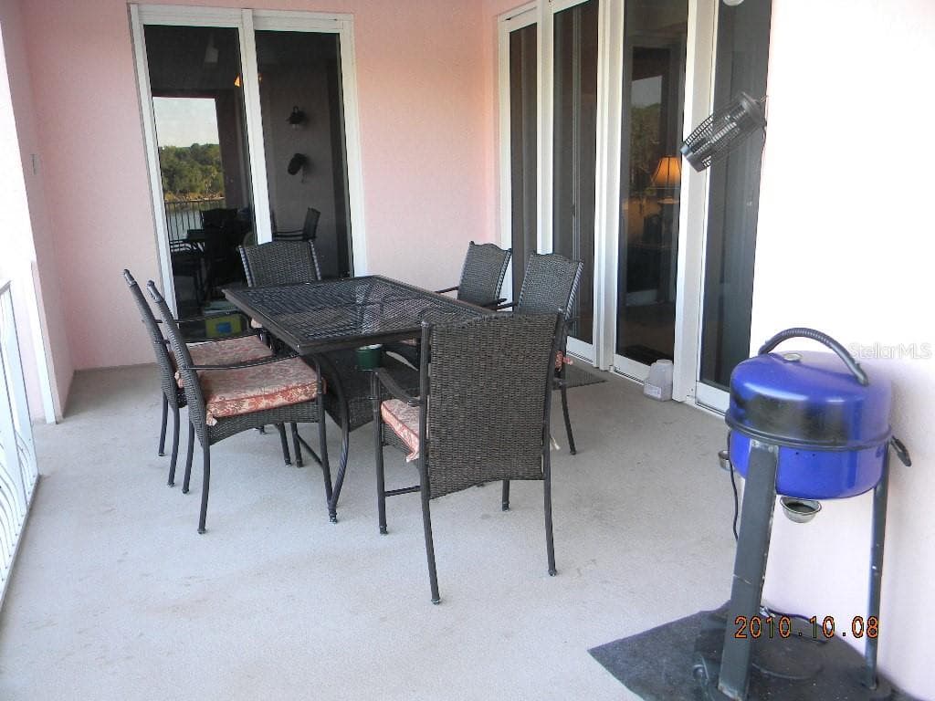 102 YACHT HARBOR DRIVE 161 photo 24