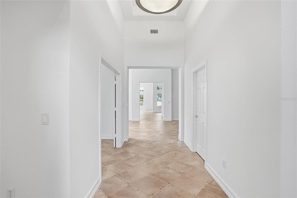 5042 SANDY BROOK CIRCLE photo 6