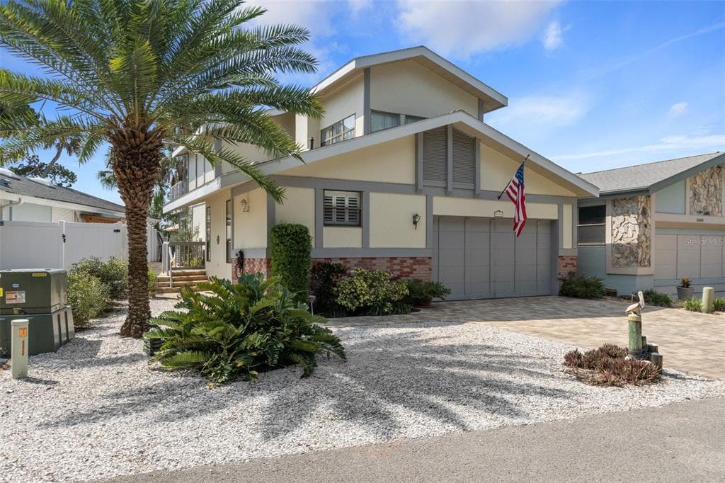 5248 S RIVERVIEW CIRCLE photo 11