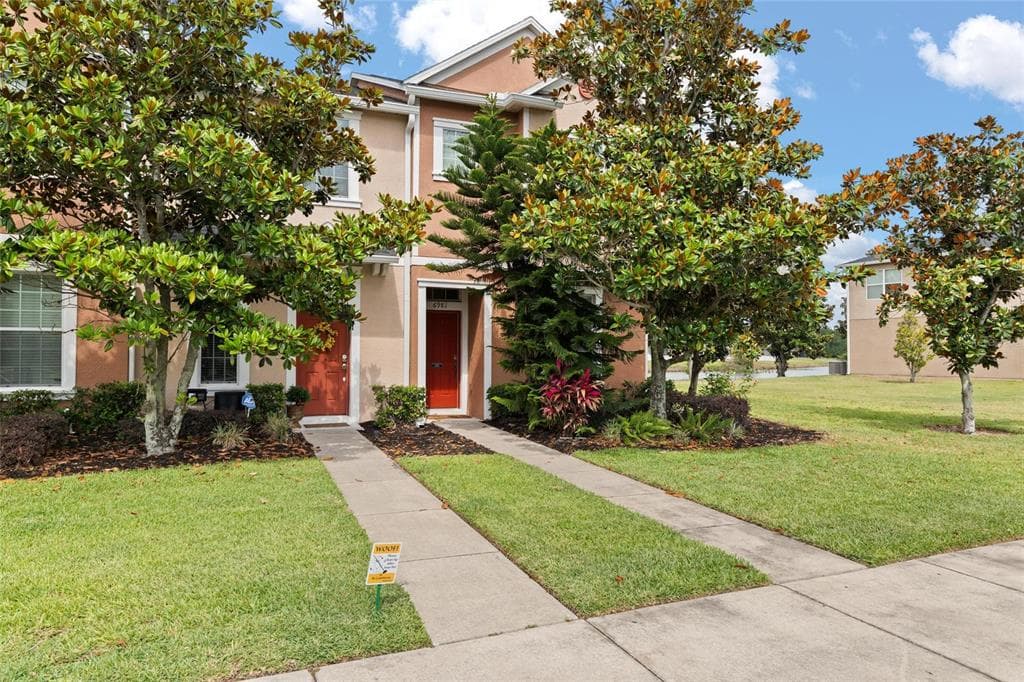 6981 TOWERING SPRUCE DRIVE photo 1
