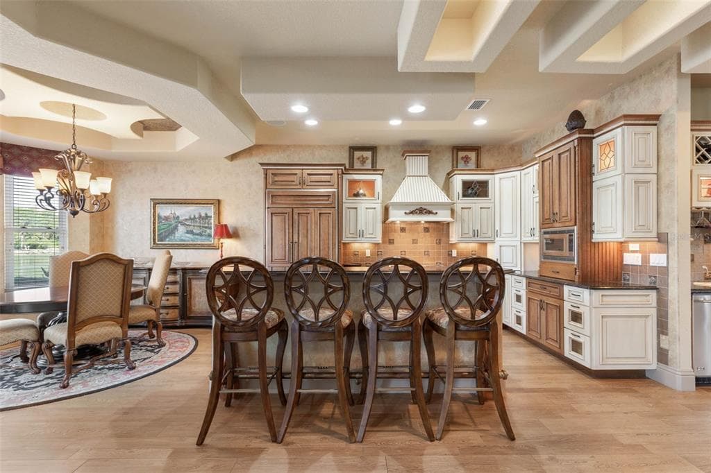 224 YACHT HARBOR DRIVE photo 9