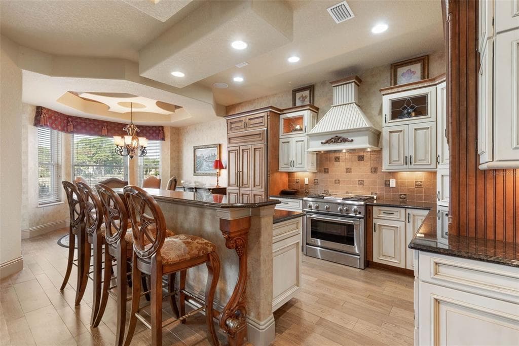 224 YACHT HARBOR DRIVE photo 10