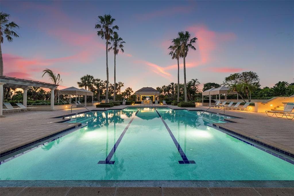 1180 GULF BOULEVARD 401 photo 24