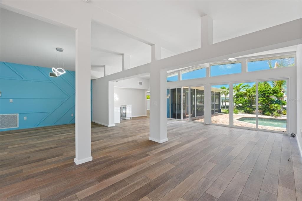 528 KEY ROYALE DRIVE photo 12