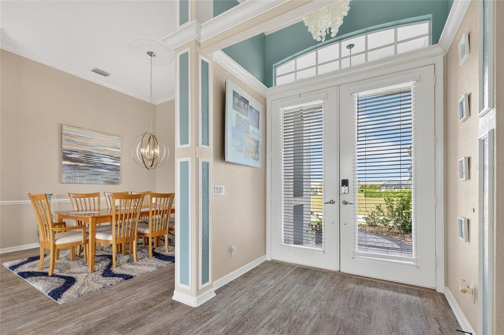 9348 SPRING CIRCLE photo 6