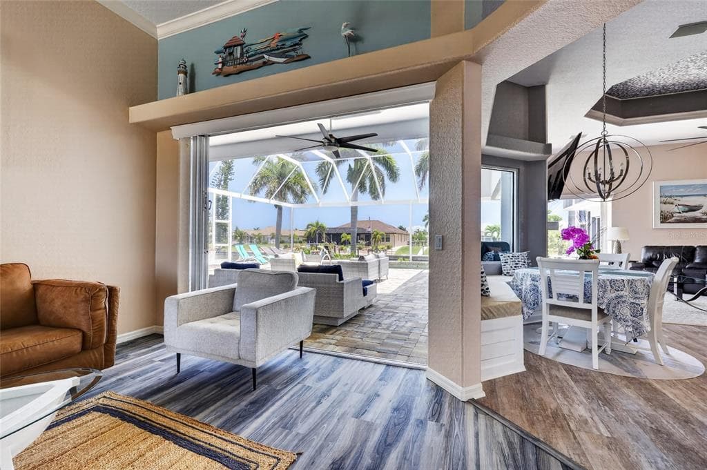 9348 SPRING CIRCLE photo 13
