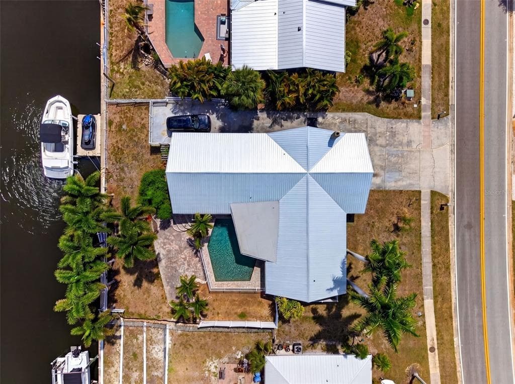 2555 CONSTITUTION BOULEVARD photo 2