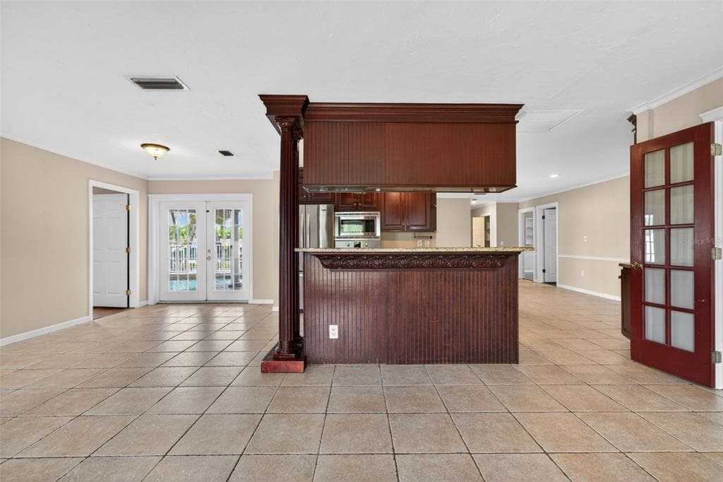 2555 CONSTITUTION BOULEVARD photo 8